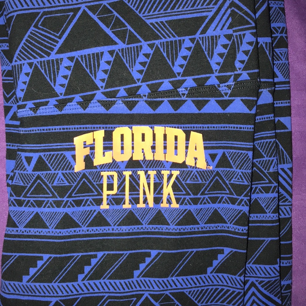 VS Pink UF Yoga Leggings